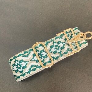 NEW Patterned Green / Cream Guitar Bag Strap with Gold Hardware.